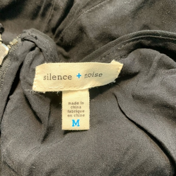 Silence + Noise Women's Black Trapeze Dress - Picture 7 of 7